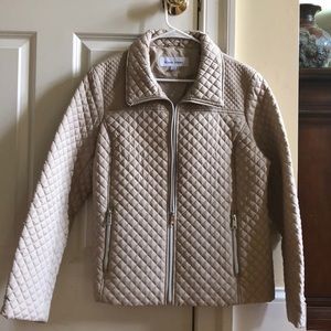 Quilted puffer jacket